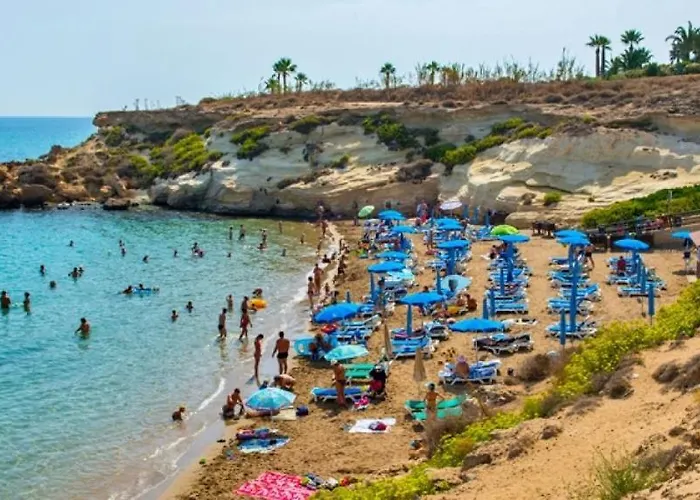 아파트 Lovely House Not Far From The Beach, Near Protaras